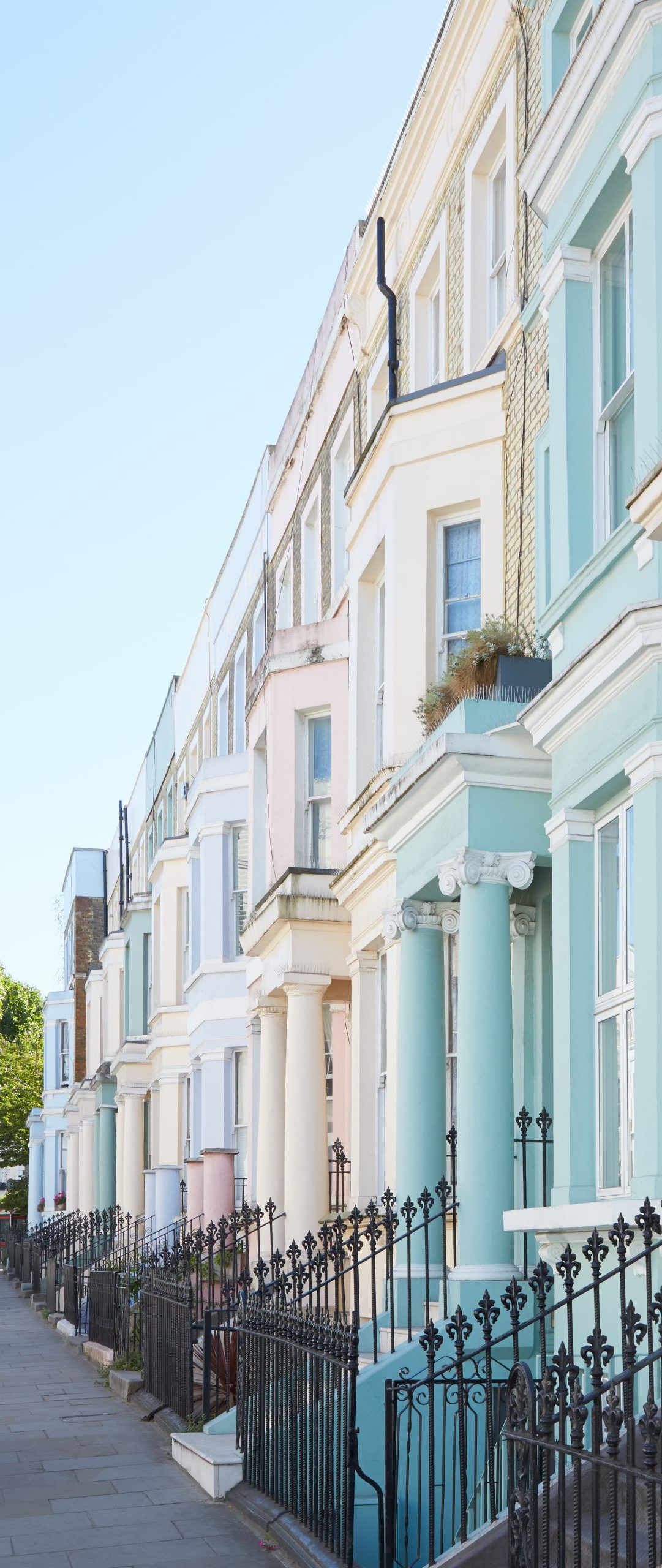 pastel-color-luxury-houses-facades-in-london-PKG5CUQ-scaled-e1597227309774 Buy To Let Mortgages